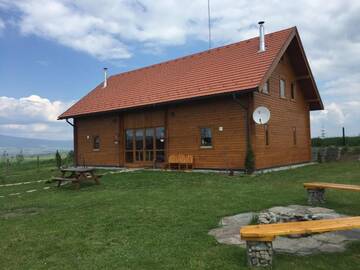 Фото номера Апартаменты Гостевой дом Nimfa Apartments г. Păuleni-Ciuc 38